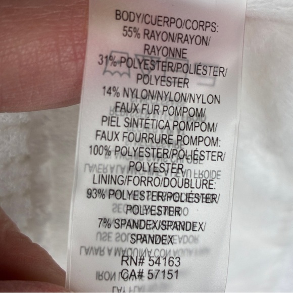 Calvin Klein White Knit Faux Fur Pom Beanie Hat - Picture 4 of 9